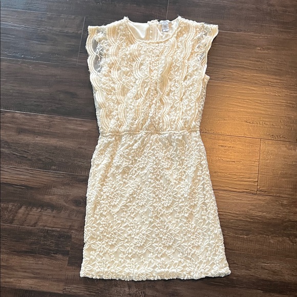 Bar III Dresses & Skirts - Bar III Cream Lace Mini Dress